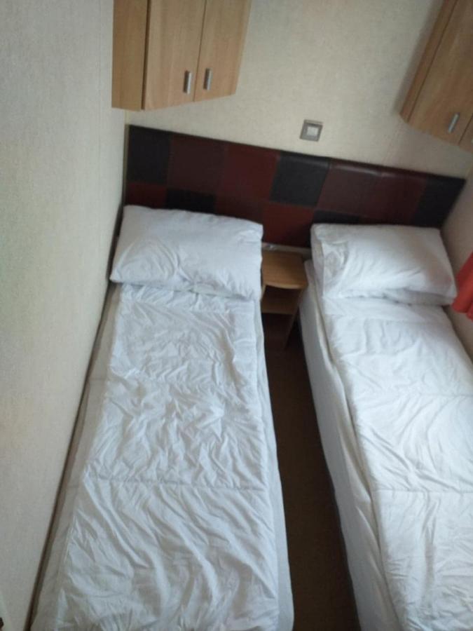 6 Berth Deluxe Ml7 On The Golden Palm Hotel Chapel Saint Leonards Kültér fotó